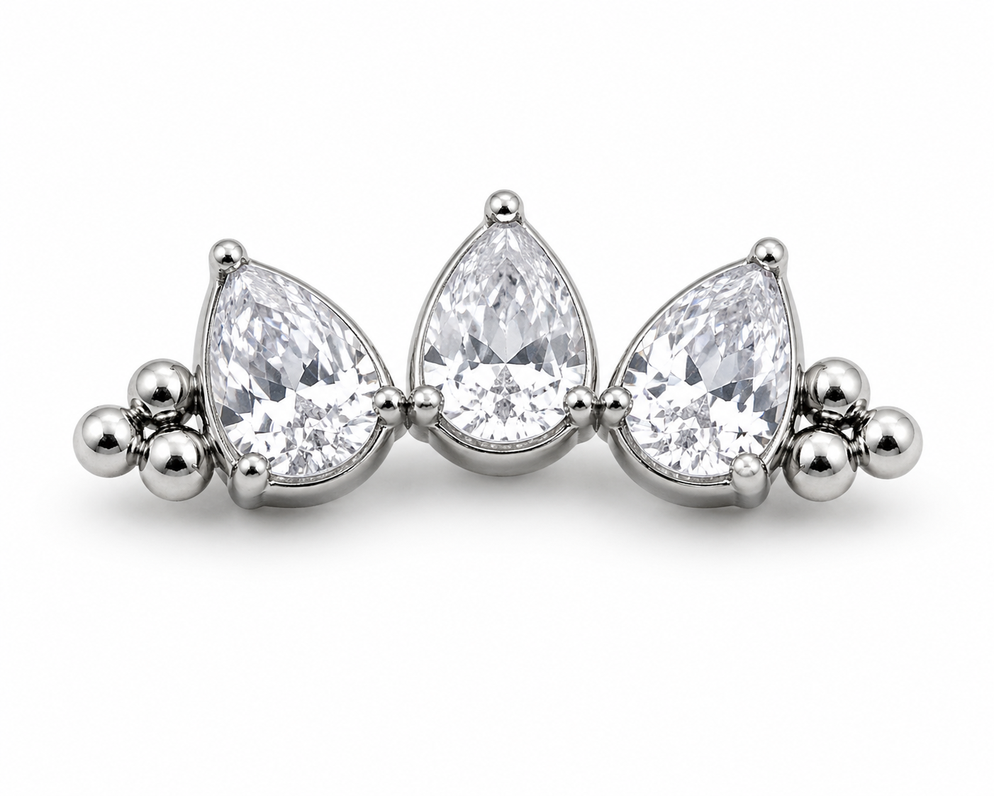 Piercing Topo Cluster em Titânio com Zircônias Gota e Detalhe em Esferas